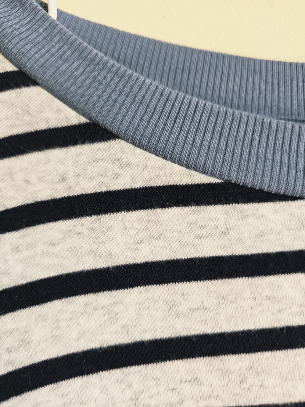 Short-Sleeve Knit Striped Dress Navy & Grey by GAP Large Soft All-Day Comfort - Picture 5 of 5